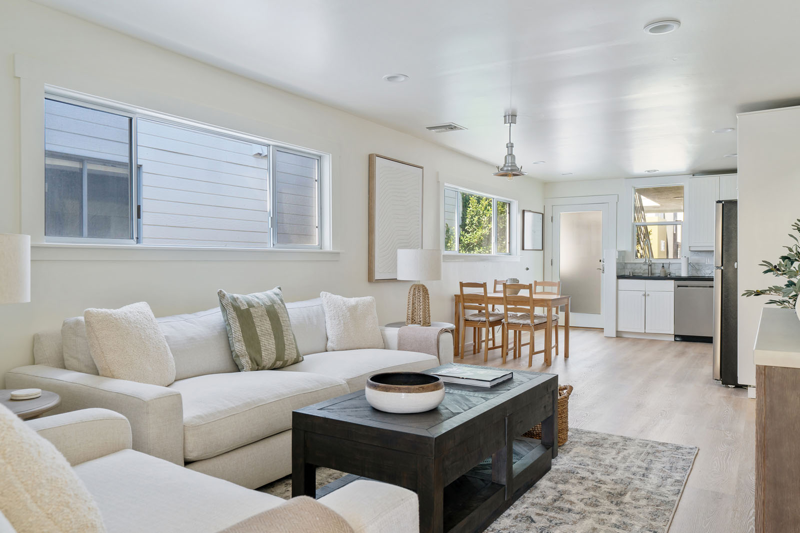 32 N Venice Blvd property photo
